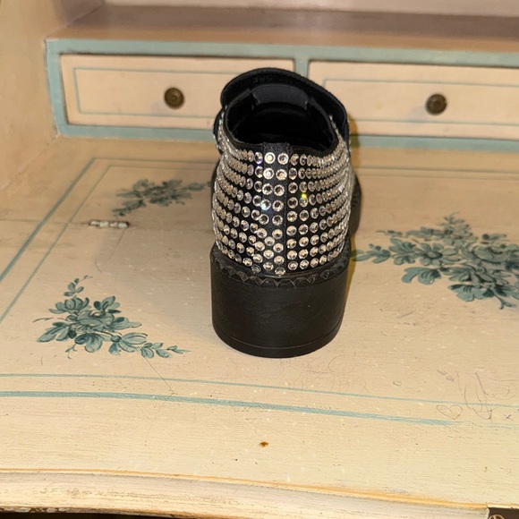 💎Prada Black Loafers with Crystals Embellishment Everywhere💎 - Picture 10 of 15